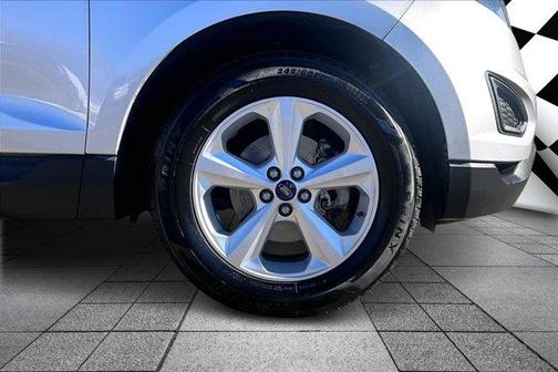 2018 Ford Edge SE