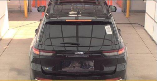 2022 Jeep Grand Cherokee 4xe Base