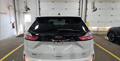 Oxford White 2022 Ford Edge SEL