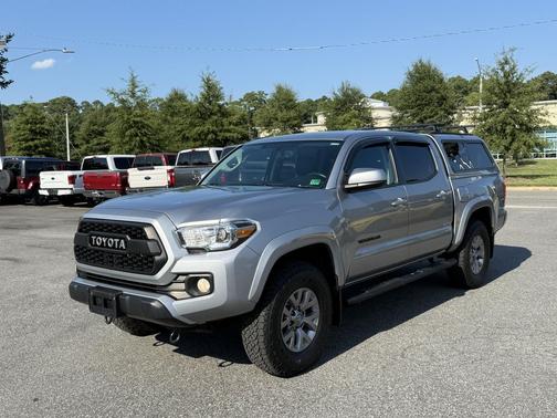 2017 Toyota Tacoma SR5