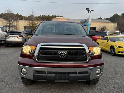 2010 Toyota Tundra Grade