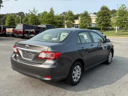 2011 Toyota Corolla LE