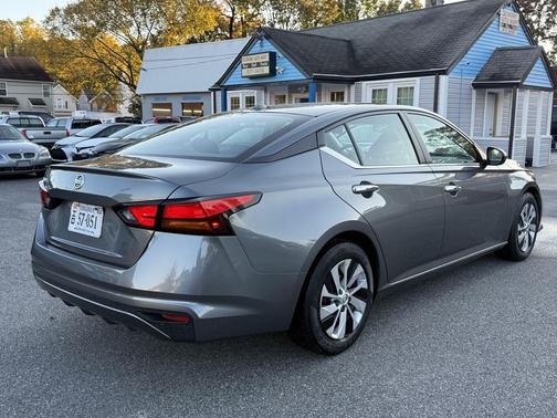 2020 Nissan Altima S FWD