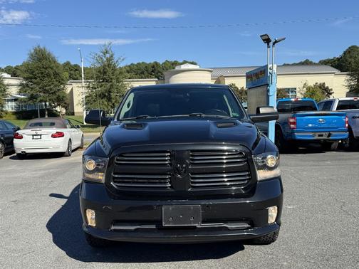 2016 RAM 1500 Sport