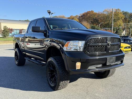 2018 RAM 1500 Express