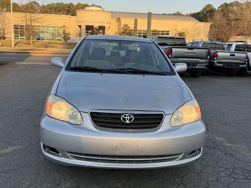 2005 Toyota Corolla LE