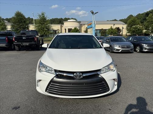 2016 Toyota Camry XLE