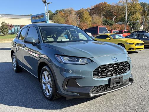 2024 Honda HR-V LX