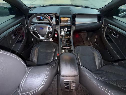 2015 Ford Taurus SHO