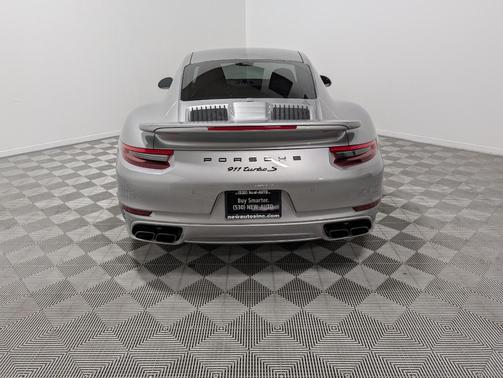 2019 Porsche 911 Turbo S