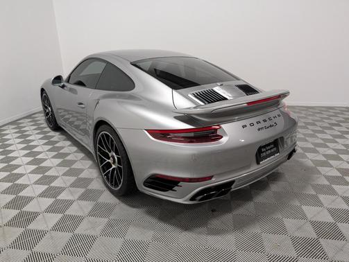 2019 Porsche 911 Turbo S