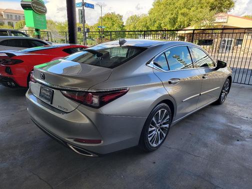 2020 Lexus ES 350 Premium