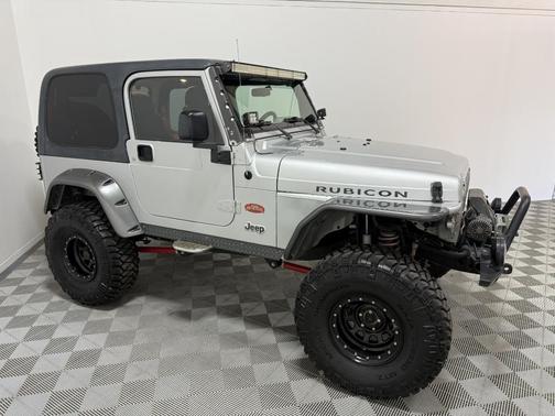 Silver 2003 Jeep Wrangler Rubicon