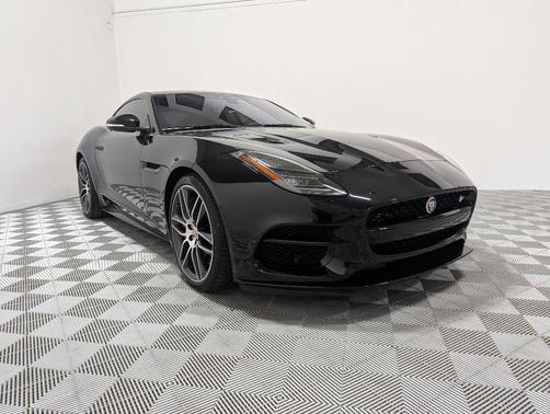 2018 Jaguar F-TYPE R