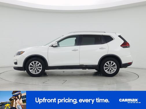 White 2018 Nissan Rogue SV