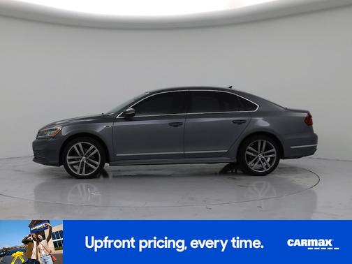 2017 Volkswagen Passat R-Line