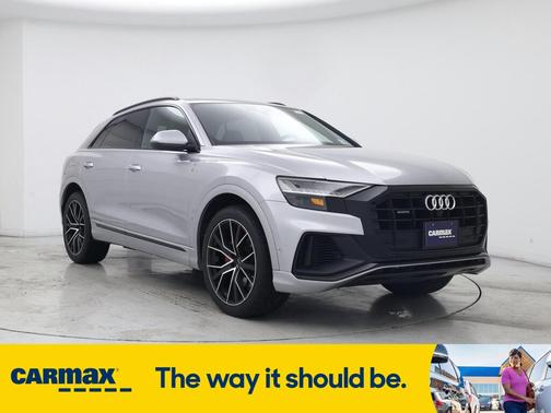 2020 Audi Q8 Premium Plus