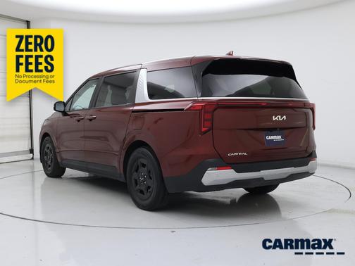 Red 2025 Kia Carnival LXS
