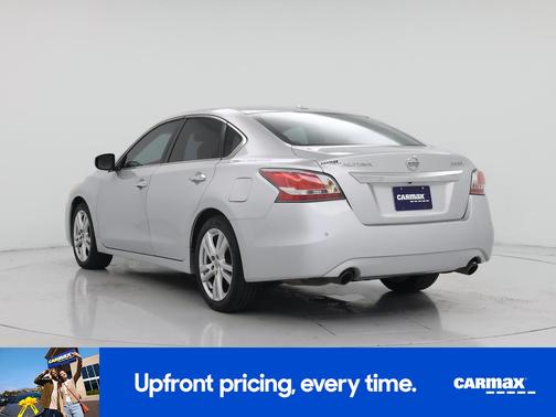 Silver 2015 Nissan Altima SL