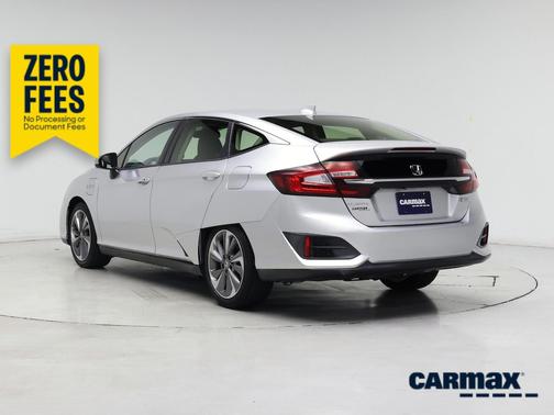 Silver 2018 Honda Clarity Plug-In Hybrid