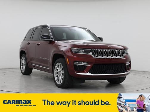 2022 Jeep Grand Cherokee Summit