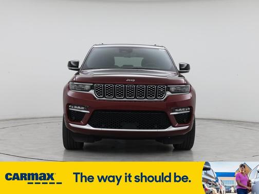 2022 Jeep Grand Cherokee Summit