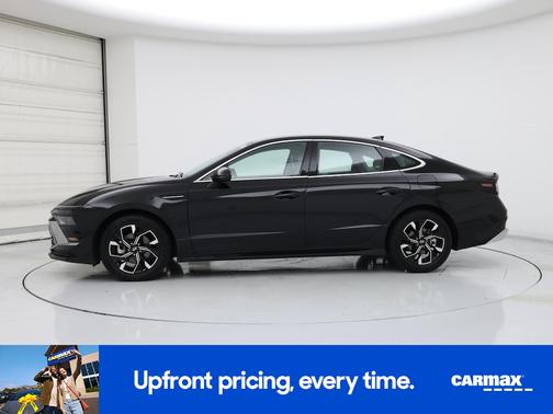 Black 2025 Hyundai SONATA SEL