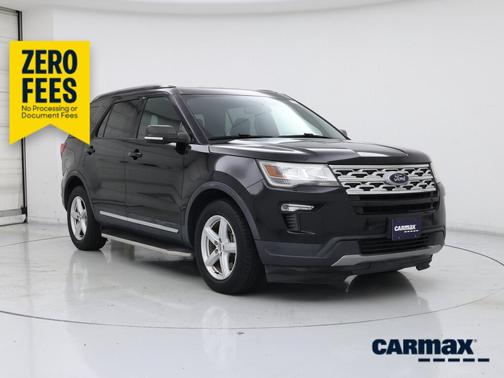 Black 2019 Ford Explorer XLT