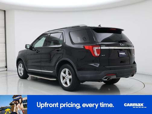 Black 2019 Ford Explorer XLT