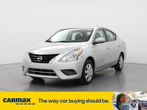 2019 Nissan Versa SV