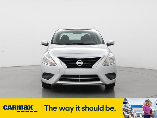 2019 Nissan Versa SV