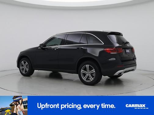 Black 2022 Mercedes-Benz GLC 300