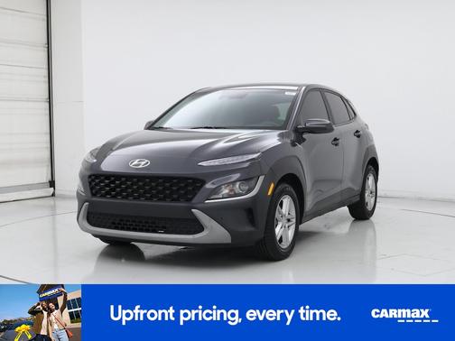 Gray 2023 Hyundai KONA SE