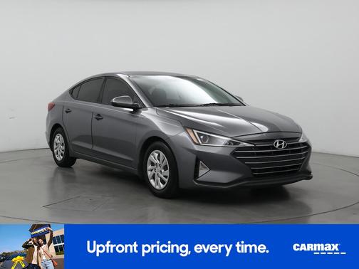 2019 Hyundai ELANTRA SE