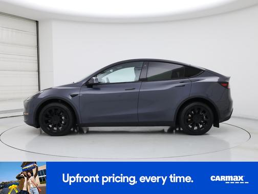 Gray 2023 Tesla Model Y Long Range