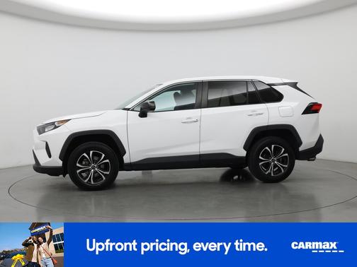 White 2022 Toyota RAV4 LE