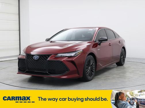 2020 Toyota Avalon Hybrid XSE