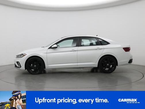 White 2025 Volkswagen Jetta SE