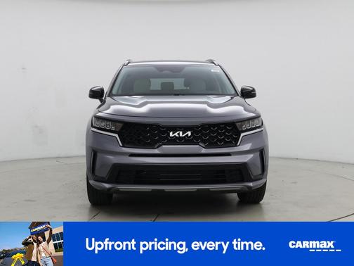 Silver 2023 Kia Sorento S