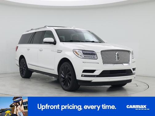 White 2020 Lincoln Navigator L Reserve