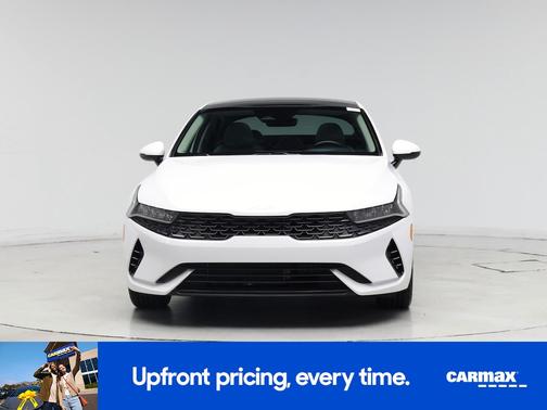 White 2024 Kia K5 EX