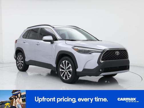 2023 Toyota Corolla Cross XLE