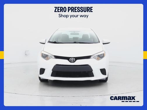 White 2014 Toyota Corolla LE