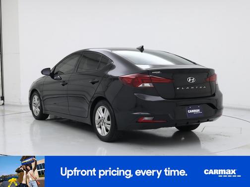 Black 2019 Hyundai ELANTRA SEL