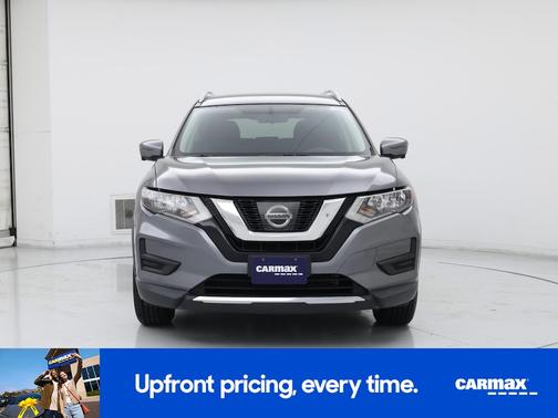 Gray 2017 Nissan Rogue SV