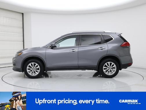 Gray 2017 Nissan Rogue SV