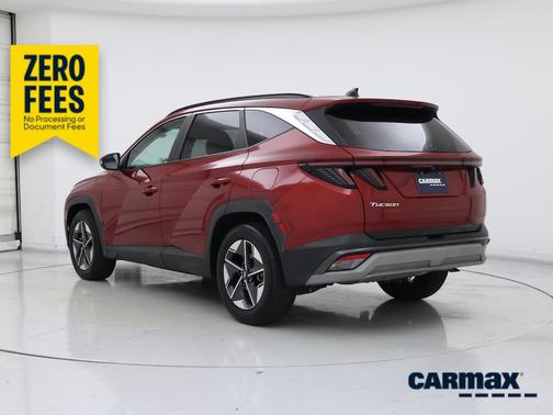 Red 2025 Hyundai TUCSON SEL Convenience