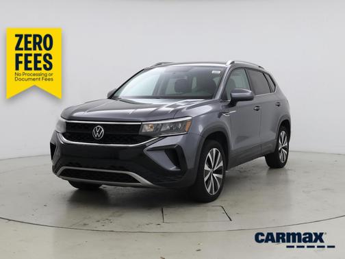 Gray 2022 Volkswagen Taos SE