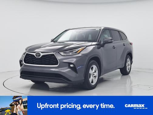 Gray 2021 Toyota Highlander LE