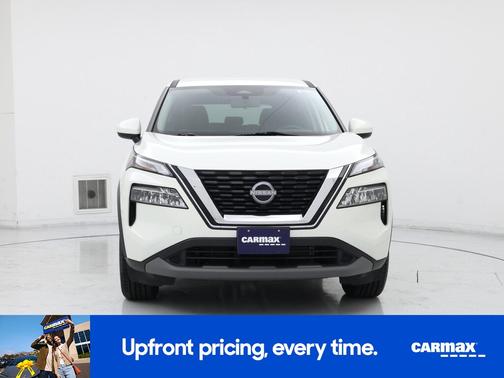 White 2023 Nissan Rogue SV